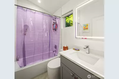 10421 41st Avenue SW #B, Seattle, WA 98146 - Photo 17