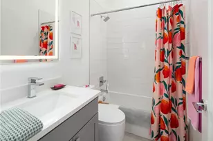 10421 41st Ave SW, Seattle, WA 98146 - Photo 15