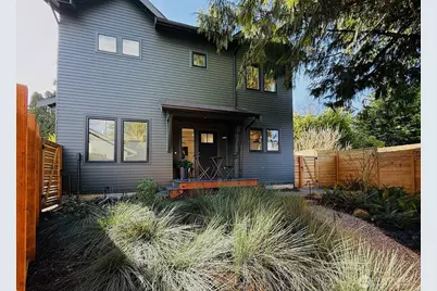 10421 41st Avenue SW #B, Seattle, WA 98146 - Photo 25