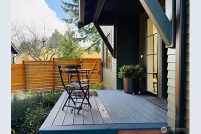 10421 41st Avenue SW #B, Seattle, WA 98146 - Photo 21