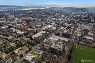 1125 E Olive St, Seattle, WA 98122 - Photo 35