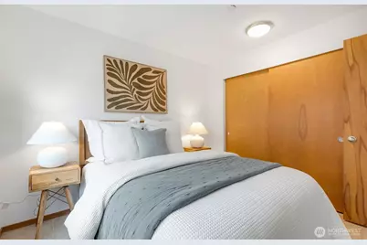 1125 E Olive Street #504, Seattle, WA 98122 - Photo 19