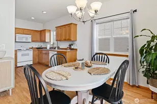 11307 13th St SE, Lake Stevens, WA 98258 - Photo 15