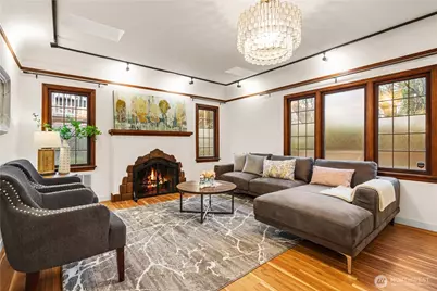 6026 35th Avenue NE, Seattle, WA 98115 - Photo 5