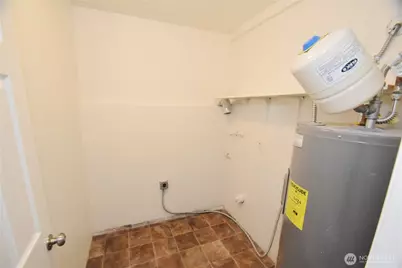 6802 88th Place NE, Marysville, WA 98270 - Photo 21