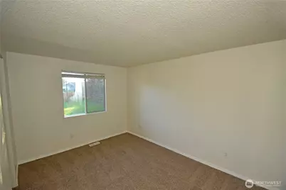 6802 88th Place NE, Marysville, WA 98270 - Photo 11