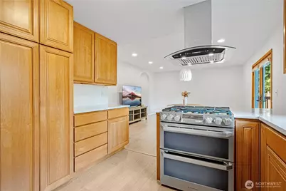 14260 110th Avenue NE, Kirkland, WA 98034 - Photo 9