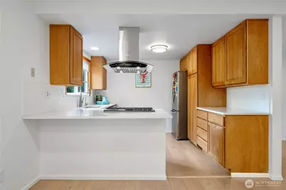 14260 110th Avenue NE, Kirkland, WA 98034 - Photo 7