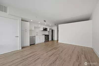 2911 2nd Avenue #709, Seattle, WA 98121 - Photo 7