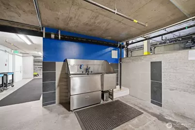 2911 2nd Avenue #709, Seattle, WA 98121 - Photo 27