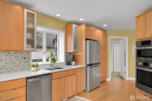 6934 Holeman Ave, Blaine, WA 98230 - Photo 9