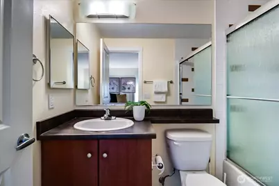 12404 E Gibson Road #D101, Everett, WA 98204 - Photo 11