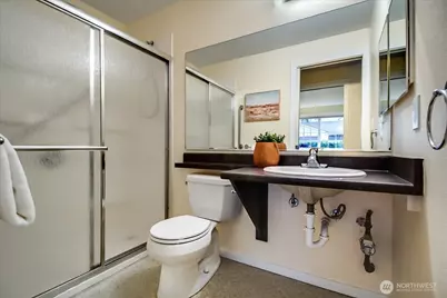 12404 E Gibson Road #D101, Everett, WA 98204 - Photo 17