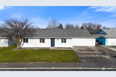1101 E Hayden Drive, Moses Lake, WA 98837 - Photo 1