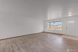 224 7th St, Gold Bar, WA 98251 - Photo 3