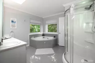 12117 Clearview Dr, Edmonds, WA 98026 - Photo 21