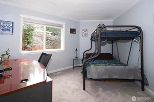 12117 Clearview Dr, Edmonds, WA 98026 - Photo 23