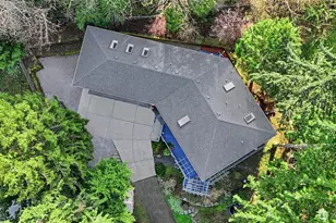 12117 Clearview Dr, Edmonds, WA 98026 - Photo 3