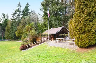 12117 Clearview Dr, Edmonds, WA 98026 - Photo 39