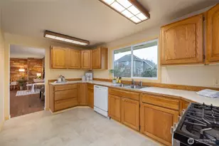 2217 23rd St, Anacortes, WA 98221 - Photo 13