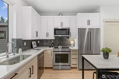 1255 NE 100th Street, Seattle, WA 98125 - Photo 19