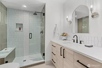 1255 NE 100th Street, Seattle, WA 98125 - Photo 27