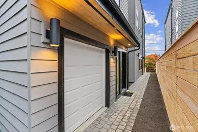 1255 NE 100th Street, Seattle, WA 98125 - Photo 29