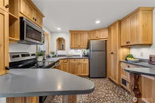 2408 148th St SW, Lynnwood, WA 98087 - Photo 5