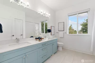 4215 NE 82nd Street, Seattle, WA 98115 - Photo 27