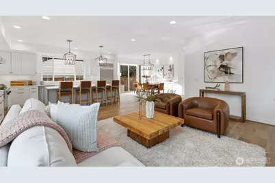 4215 NE 82nd Street, Seattle, WA 98115 - Photo 7