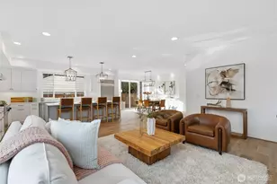 4215 NE 82nd St, Seattle, WA 98115 - Photo 7