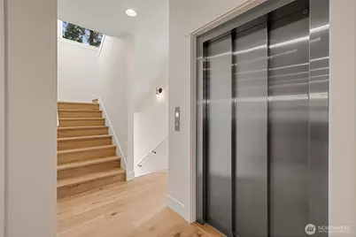 815 130th Avenue NE, Bellevue, WA 98005 - Photo 15