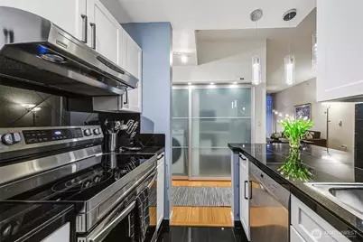 1415 2nd Avenue #2506, Seattle, WA 98101 - Photo 21