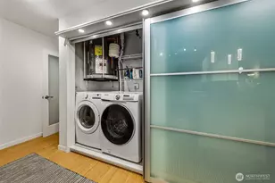 1415 2nd Ave, Seattle, WA 98101 - Photo 27