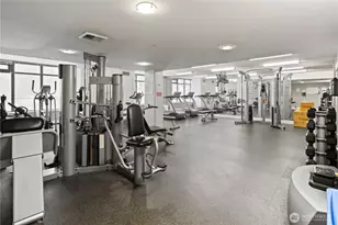 2911 2nd Ave, Seattle, WA 98121 - Photo 35