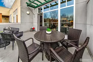 17 W Mercer St, Seattle, WA 98119 - Photo 9