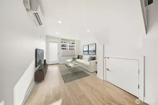 1055 S Cloverdale St, Seattle, WA 98108 - Photo 11