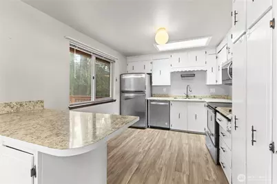 28 Madrona Place, DuPont, WA 98327 - Photo 3