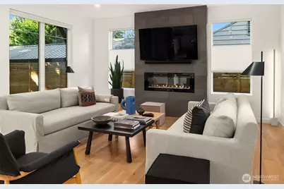 10419 41st Avenue SW, Seattle, WA 98146 - Photo 13