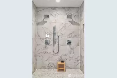 10419 41st Avenue SW, Seattle, WA 98146 - Photo 25