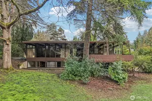 7832 NE 32nd St, Medina, WA 98039 - Photo 33