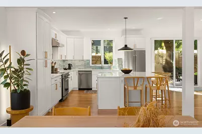 10419 & 10421 41st Avenue SW #A & B, Seattle, WA 98146 - Photo 7