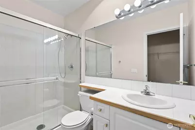 14714 Admiralty Way #B102, Lynnwood, WA 98087 - Photo 17