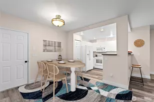 14714 Admiralty Way, Lynnwood, WA 98087 - Photo 7