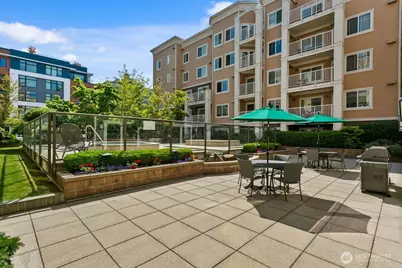 1545 NW 57th Street #422, Seattle, WA 98107 - Photo 23