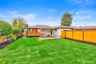 9506 18th Ave NW, Seattle, WA 98117 - Photo 35