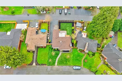 9506 18th Avenue NW, Seattle, WA 98117 - Photo 37