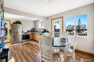 8061 NE Valley Rd, Moses Lake, WA 98837 - Photo 9