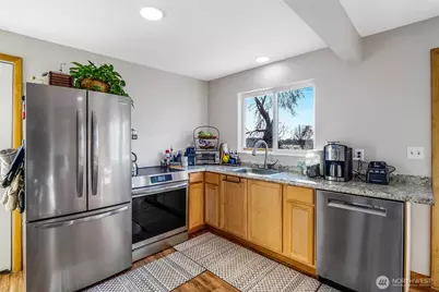 8061 NE Valley Road, Moses Lake, WA 98837 - Photo 11