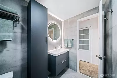 4929 Black Lake Boulevard SW, Olympia, WA 98502 - Photo 17